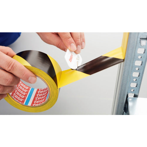 tesa ラインマーキングテープ トラ 50mmx33m