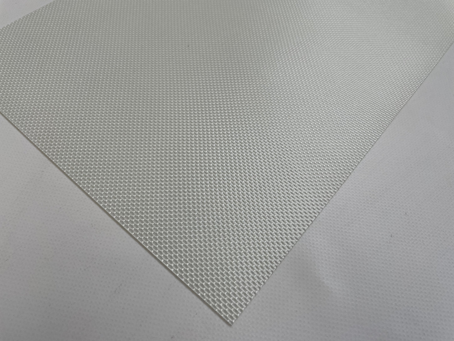 【防炎・防音・採光】クラスターサンリッチ1000クリア(VP-100C)