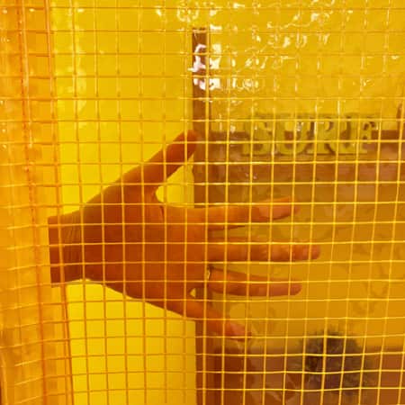 【特注】【防炎・厚手・防虫】E-6000FYW 0.55mm 糸入り透明ビニール(VP-550B)