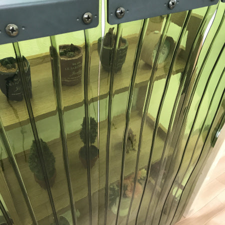 生地カットサンプル|のれん【リブ】防虫オプトロン(スワロンストリップドアシート)