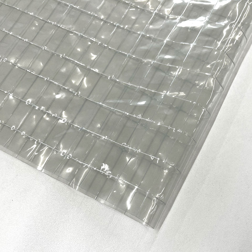 【遮熱・防炎・帯電防止】糸入り透明0.3mm（VP-300S）